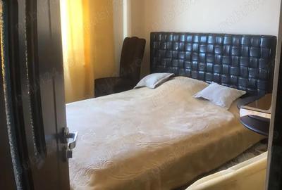 Apartament cu 4 camere decomandat în Găești - 8