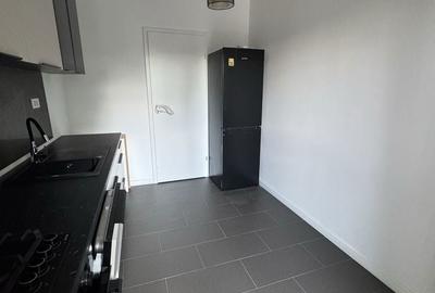 Apartament cu 2 camere decomandat în Apărătorii Patriei - 4