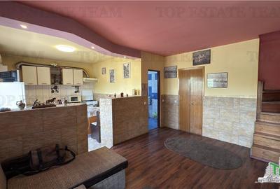 Apartament 3 camere tip duplex metrou 1 Decembrie 1918