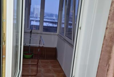 Apartament cu 3 camere semidecomandat în Central - 4