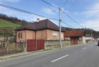 Casă cu 3 camere în Central - 5