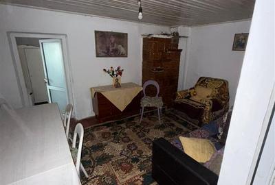 Casă cu 4 camere cu Canalizare în Tomești - 9