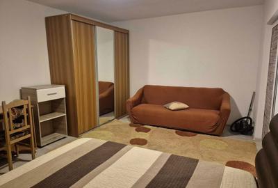 Garsonieră decomandată în Alexandru cel Bun - 2