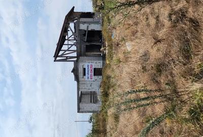 Vanzare casa la rosu Costine?ti - 4