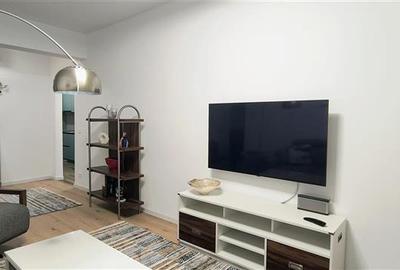 Apartament cu 4 camere decomandat, mobilat în Central - 1