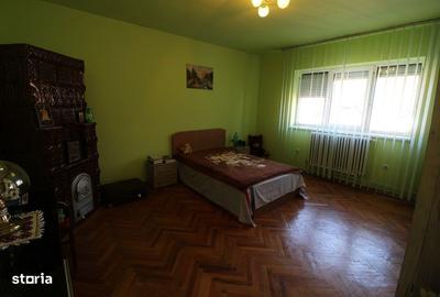 Casă cu 4 camere în Central - 7