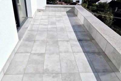 Duplex in Dambul Rotund  cu front la doua strazi - 3