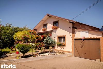 Casă cu 6 camere cu Garaj în Voitinel - 5