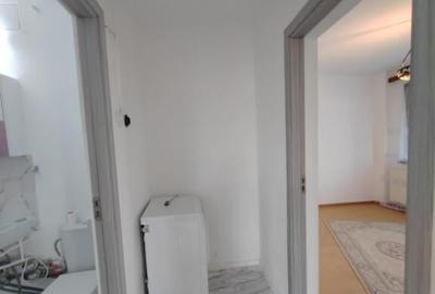 Apartament 3 camere, etajul 3/9, zona Nord- Spitalul Judetea Apartament 3 camere, etajul 3/9, zona Nord- Spitalul Judetea - 15