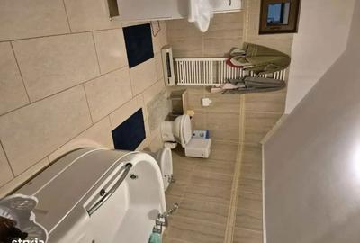 Casă cu 3 camere cu Teren 405 Mp în Central - 2