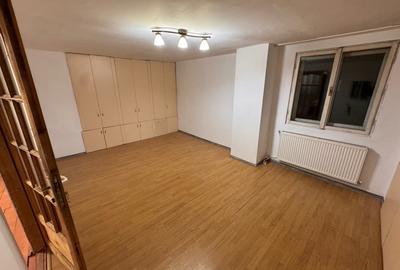 Casă individuală cu 8 camere cu Teren 700 Mp în Mărăști - 6