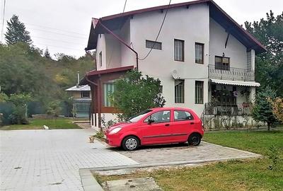 Casă individuală cu 5 camere cu Canalizare în Podu Corbului - 3