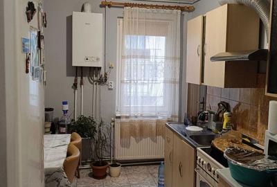 Apartament cu 2 camere decomandat în Central - 3