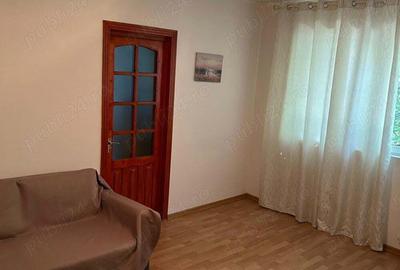 Inchiriez Apartament 2 Camere - 1