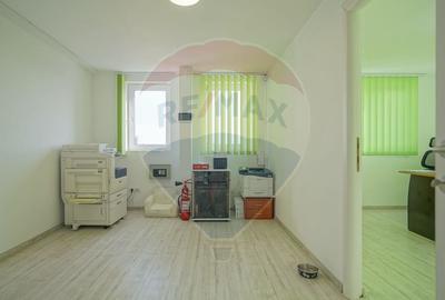 Spațiu comercial, de 520 mp, în Uzina 2 - 11