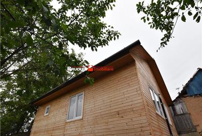 Casă cu 2 camere cu Teren 3132 Mp în Almașu Mic (Balc) - 3