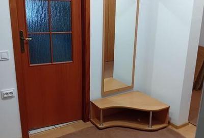 Apartament cu 3 camere în Central - 1