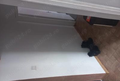 Apartament cu 3 camere semidecomandat în Central - 1