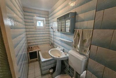 Apartament cu 2 camere nedecomandat în Micro II - 3