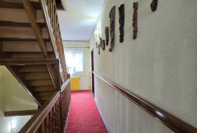 Casa spa?ioasa cu livada ?i vedere spre padure Fil - 10