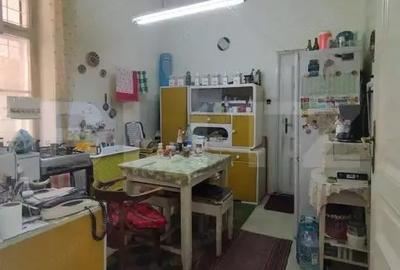 Apartament cu 3 camere semidecomandat, mobilat în Neptun - 2