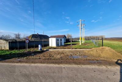 Teren de 4300 mp, în Exterior Vest - 2