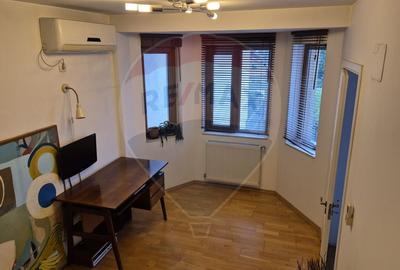 Vila cu 5 camere de vanzare in zona Brancoveanu - 2