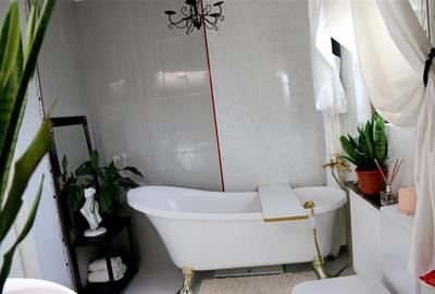 Casa deosebita in Breazu, zona verde, linistita, aproape de oras - 12