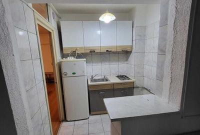 Garsoniera etajul 2 zona Racadau - 3