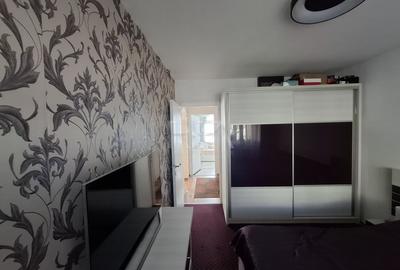 Apartament cu 3 camere semidecomandat, mobilat în Păcii - 6