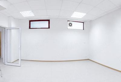 Spațiu comercial, de 300 mp, în Central