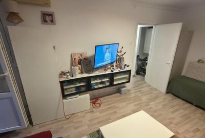 Apartament cu 2 camere decomandat în Titan - 3