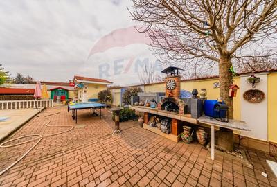 Casă cu 4 camere cu Garaj în Subcetate - 33