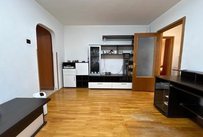 1 Decembrie 3 Camere Etaj 1 Centrala Proprie Instalatii Schimbate 12 Min Metrou - 3