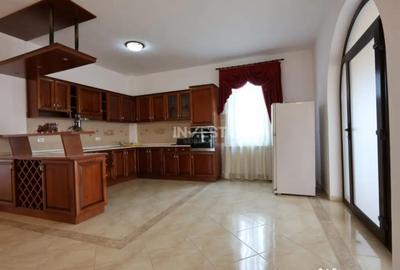 Casă cu 7 camere cu Piscina în Vișani - 17