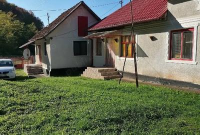 Casă cu 4 camere în Barbura - 4