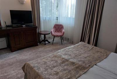 Apartament cu 3 camere decomandat, mobilat în Poiana Brașov - 12