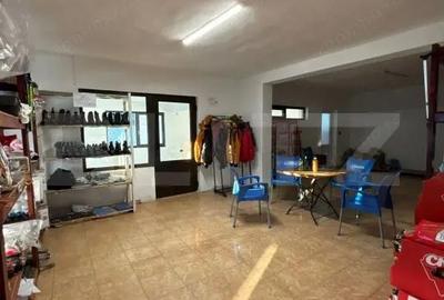 Casă cu Teren 800 Mp în Central - 3