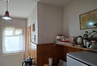 Apartament decomandat cu 2 camere/Titulescu - 12
