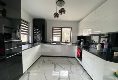 Casa de vanzare, 5 camere, 170 mp, mobilata la cheie, zona D Casa de vanzare, 5 camere, 170 mp, mobilata la cheie, zona D - 3