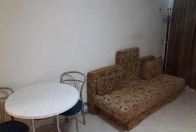 1 camera in zona Spitalului Judetean