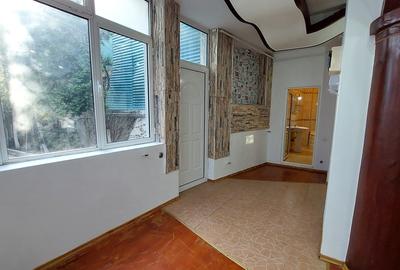 Piata Unirii, Calea Calarasilor, Hala Traian, str. Alexandru Moga 3A - 3