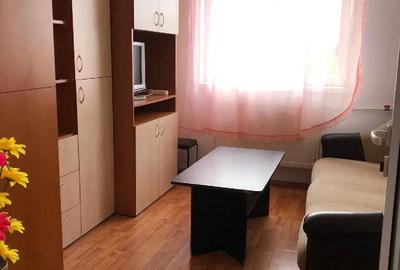 Garsonieră semidecomandată în Lipovei