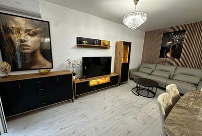 Apartament cu 2 camere semidecomandat în Parcul Carol