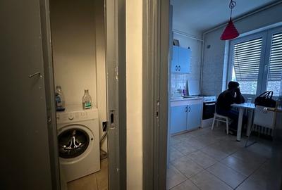 Două camere Mihai Eminescu, Piață Română - 10