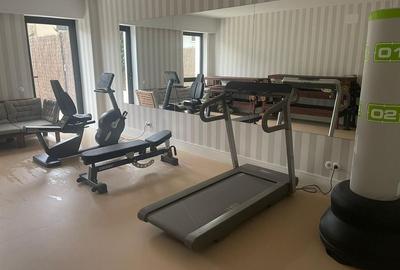 Apartament modern MOBILAT, cu  acces la piscina, 1LOC PARCARE si BOXA - 16