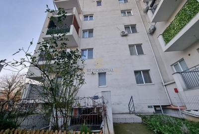 Apartament 3 camere, decomandat, Sector 4, Comision 0% - 23