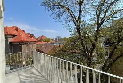 Apartament cu 3 camere semidecomandat în Armeneasca - 12