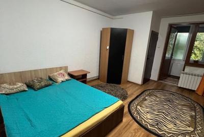 Garsoniera de inchiriat - Zona Astra, Strada Traian Garsoniera de inchiriat - Zona Astra, Strada Traian - 2