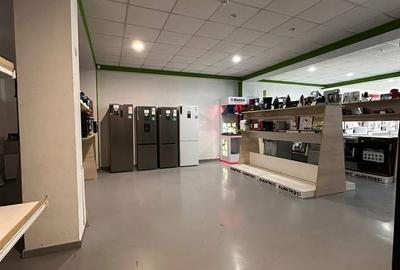 Spațiu comercial, de 400 mp, în Central - 1